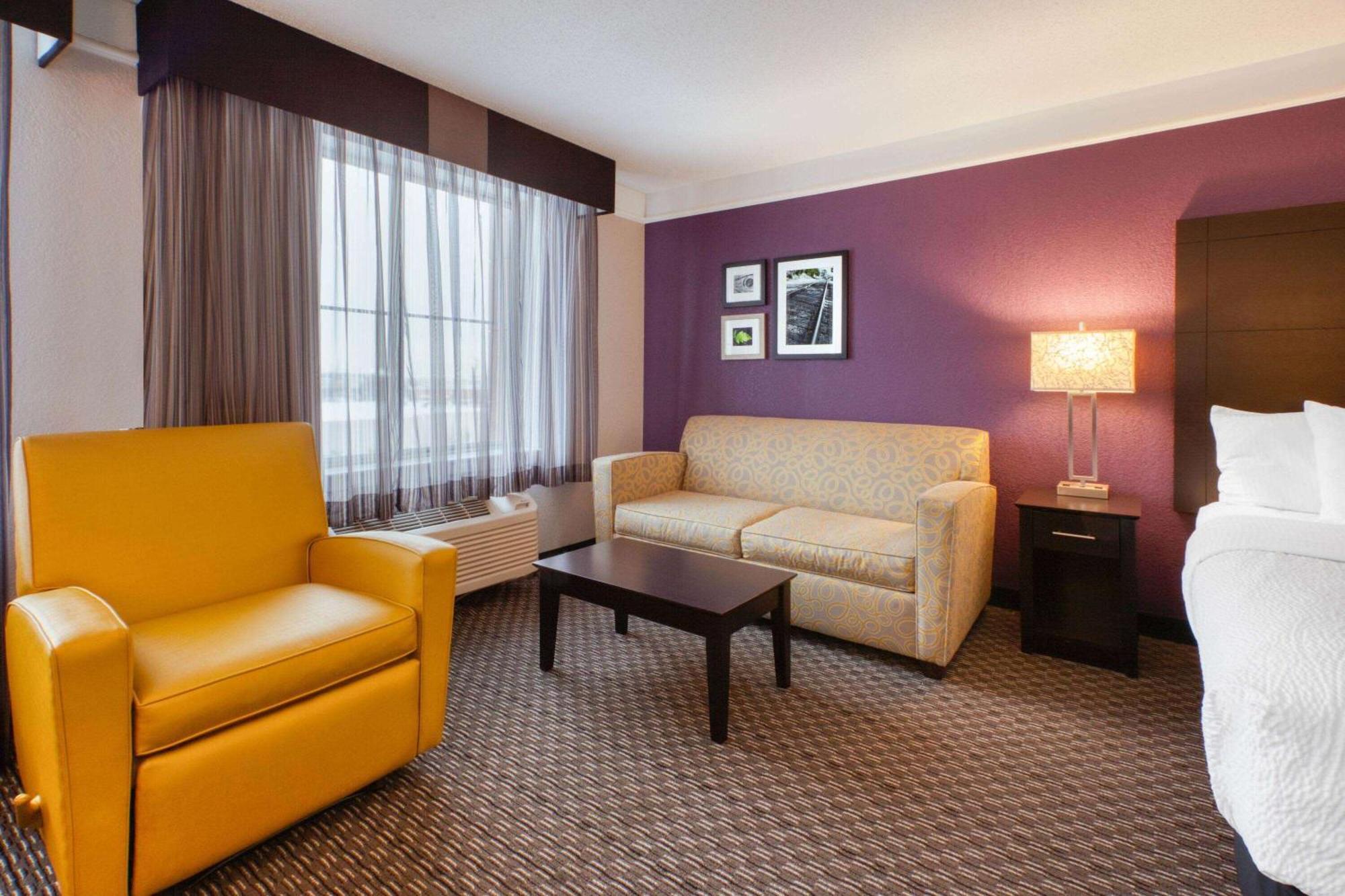 La Quinta By Wyndham Detroit Utica Otel Dış mekan fotoğraf