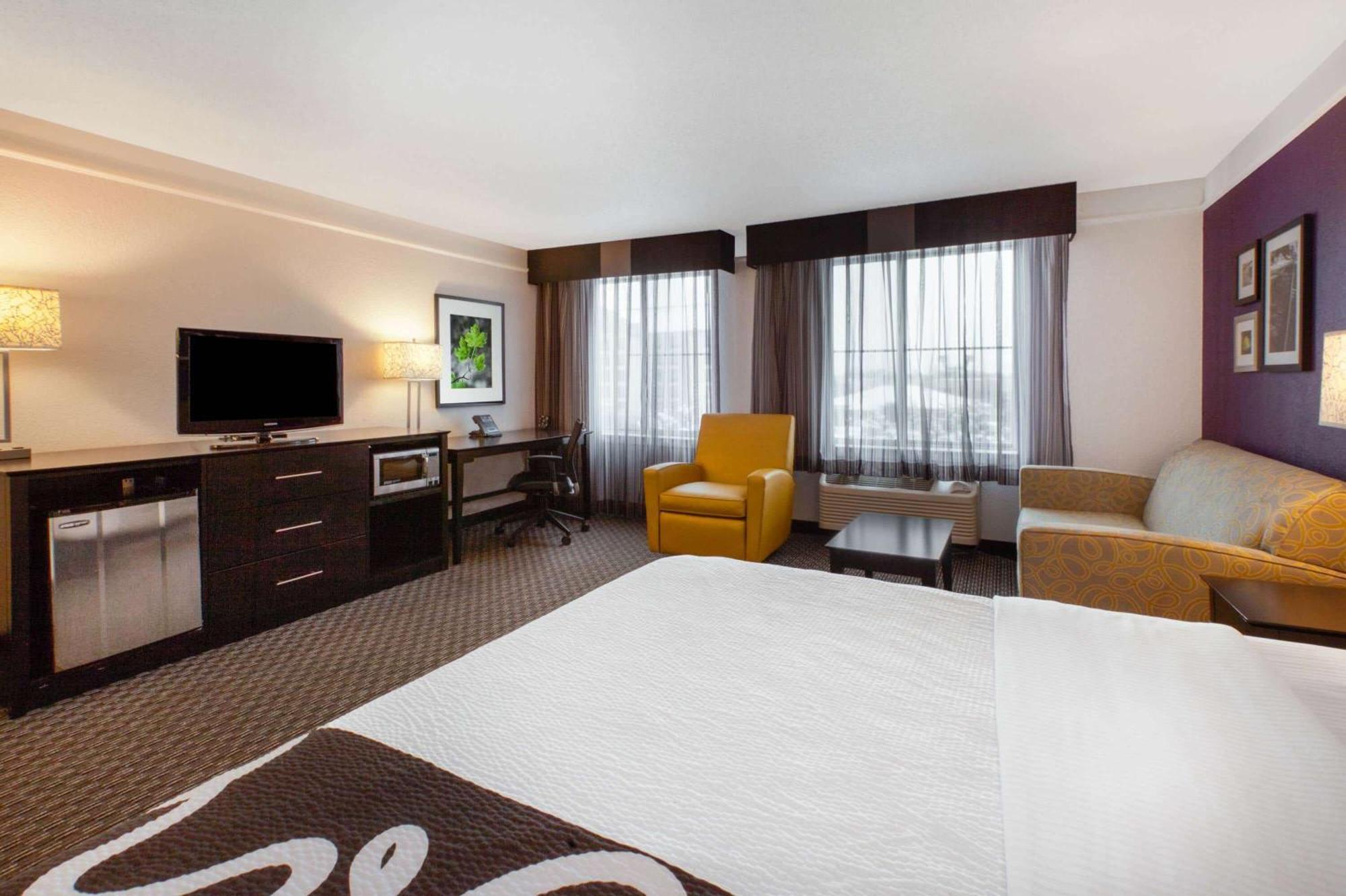 La Quinta By Wyndham Detroit Utica Otel Dış mekan fotoğraf