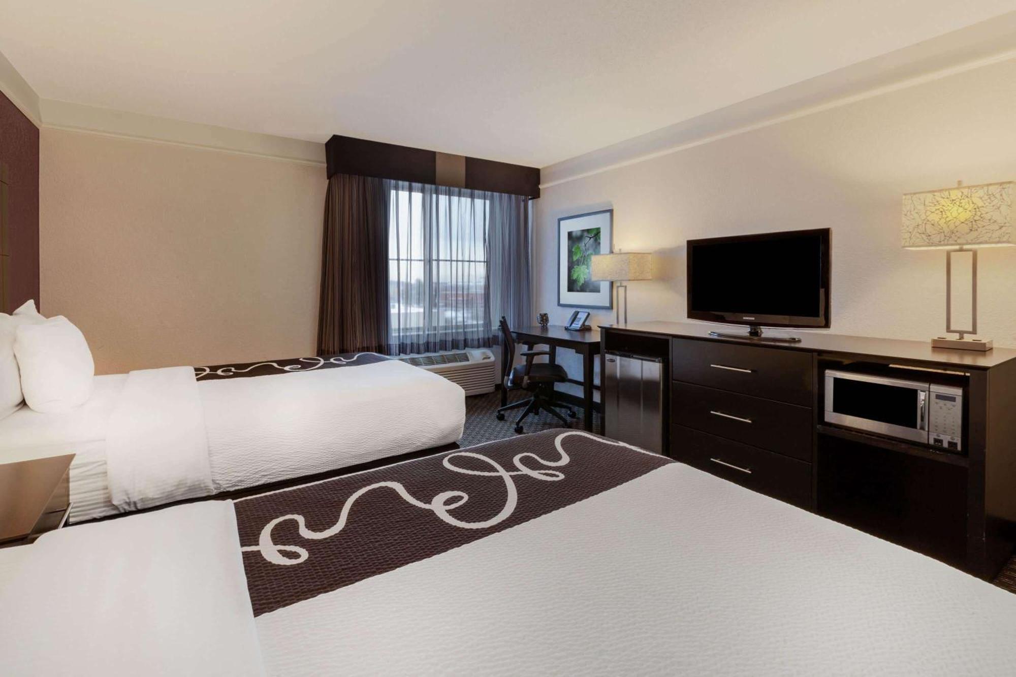La Quinta By Wyndham Detroit Utica Otel Dış mekan fotoğraf