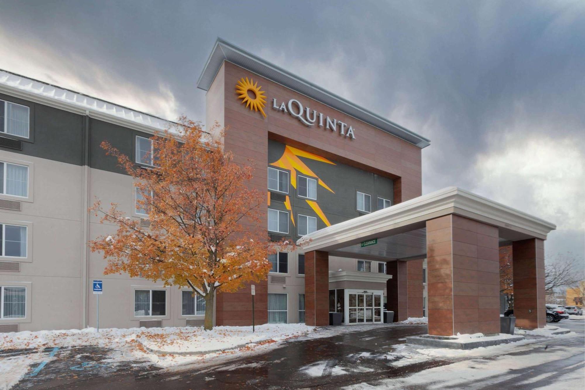 La Quinta By Wyndham Detroit Utica Otel Dış mekan fotoğraf